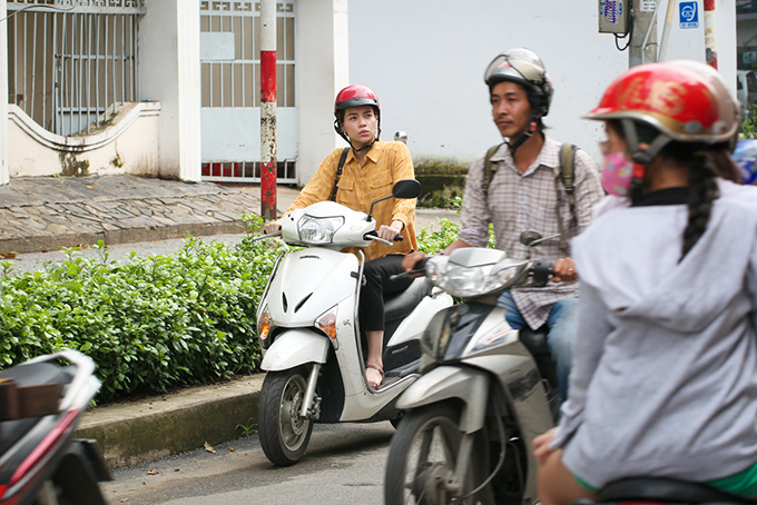 Hồ Ngọc Hà gây cười với hình ảnh quê mùa, nói chuyện hồn nhiên
